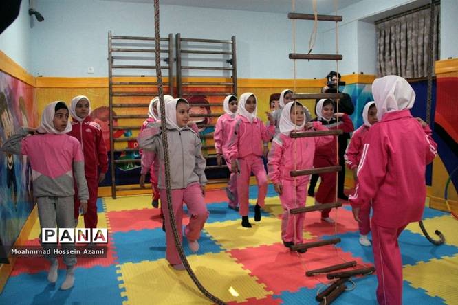 افتتاح دو خانه بازی و نشاط در مدرسه با حضور مدیرکل تربیت بدنی و فعالیتهای ورزشی وزارت آموزش و پرورش