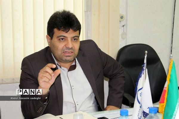 جلسه کار گروه آماده‌سازی مدارس در برابر زلزله  استان بوشهر
