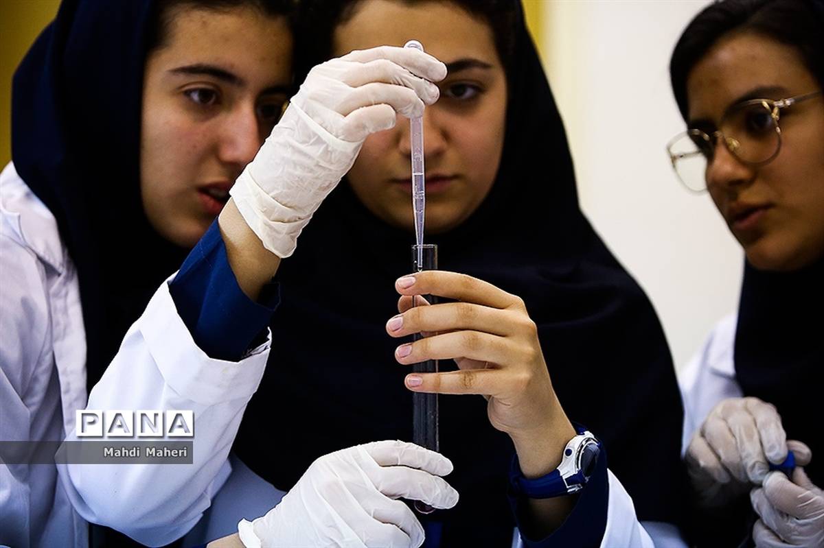 درخشش برگزیدگان جشنواره ملی دانشآموزی ابن سینا در مسابقات جهانی اختراعات انگلستان ۲۰۱۹