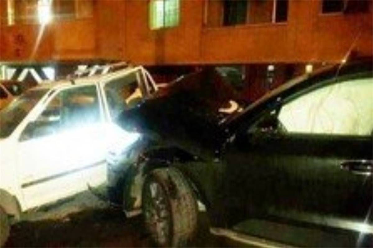 مصدومیت ۲۳ زائر ایرانی در تصادف ون و مینی‌بوس در ۶۰ کیلومتری نجف + اسامی مصدومان