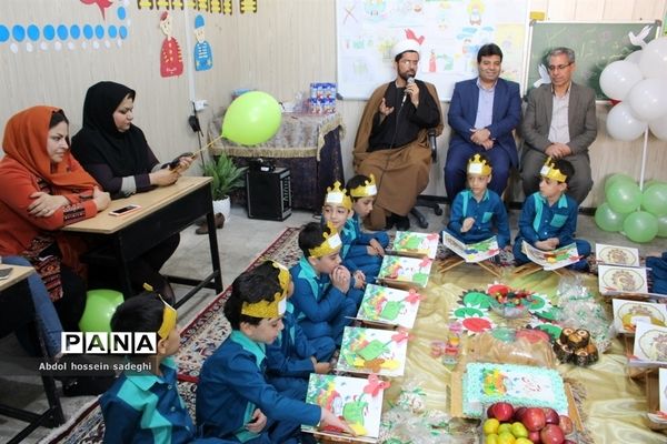 جشن قرآن در دبستان و پیش دبستانی  محمد بهمن بیگی در بوشهر