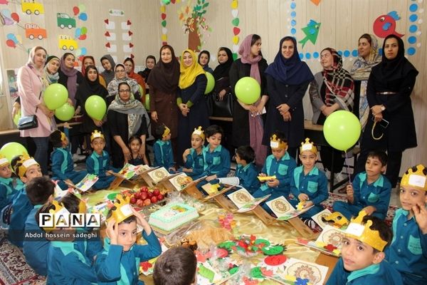 جشن قرآن در دبستان و پیش دبستانی  محمد بهمن بیگی در بوشهر