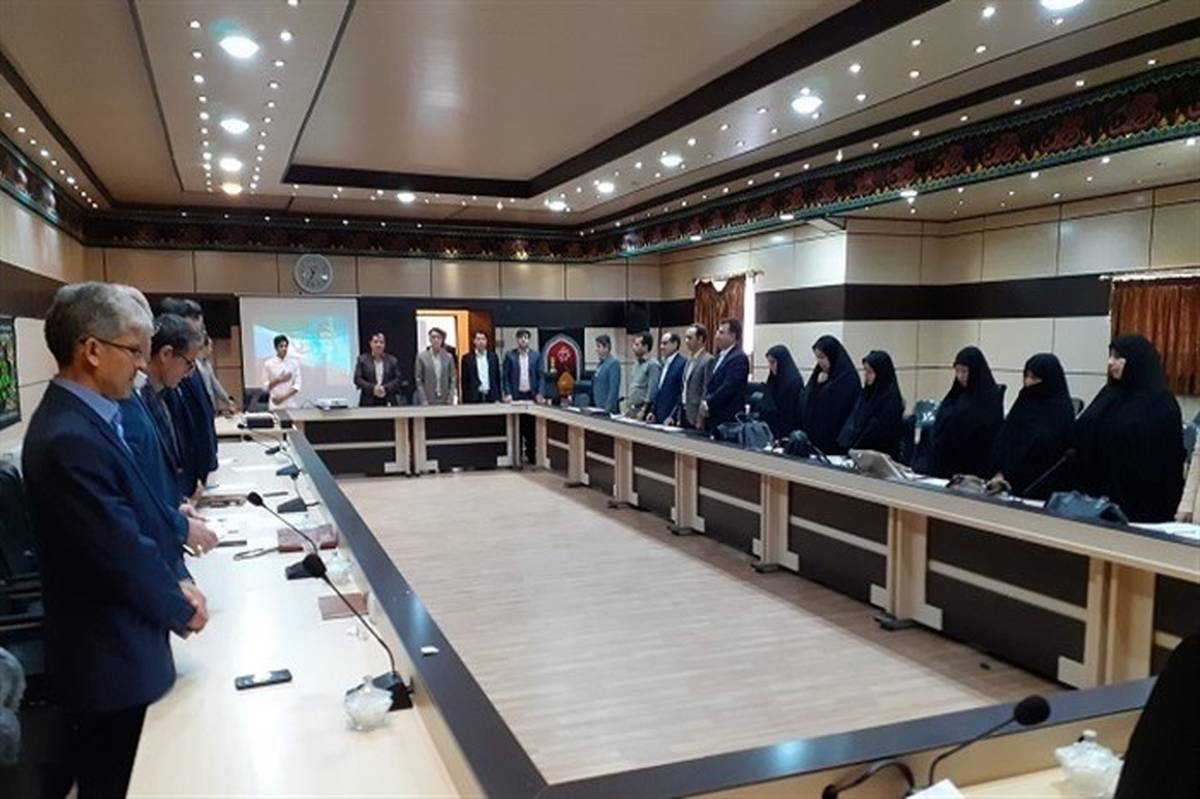 جلسه مدیران و مشاوران مدارس استعدادهای درخشان استان زنجان  برگزار شد