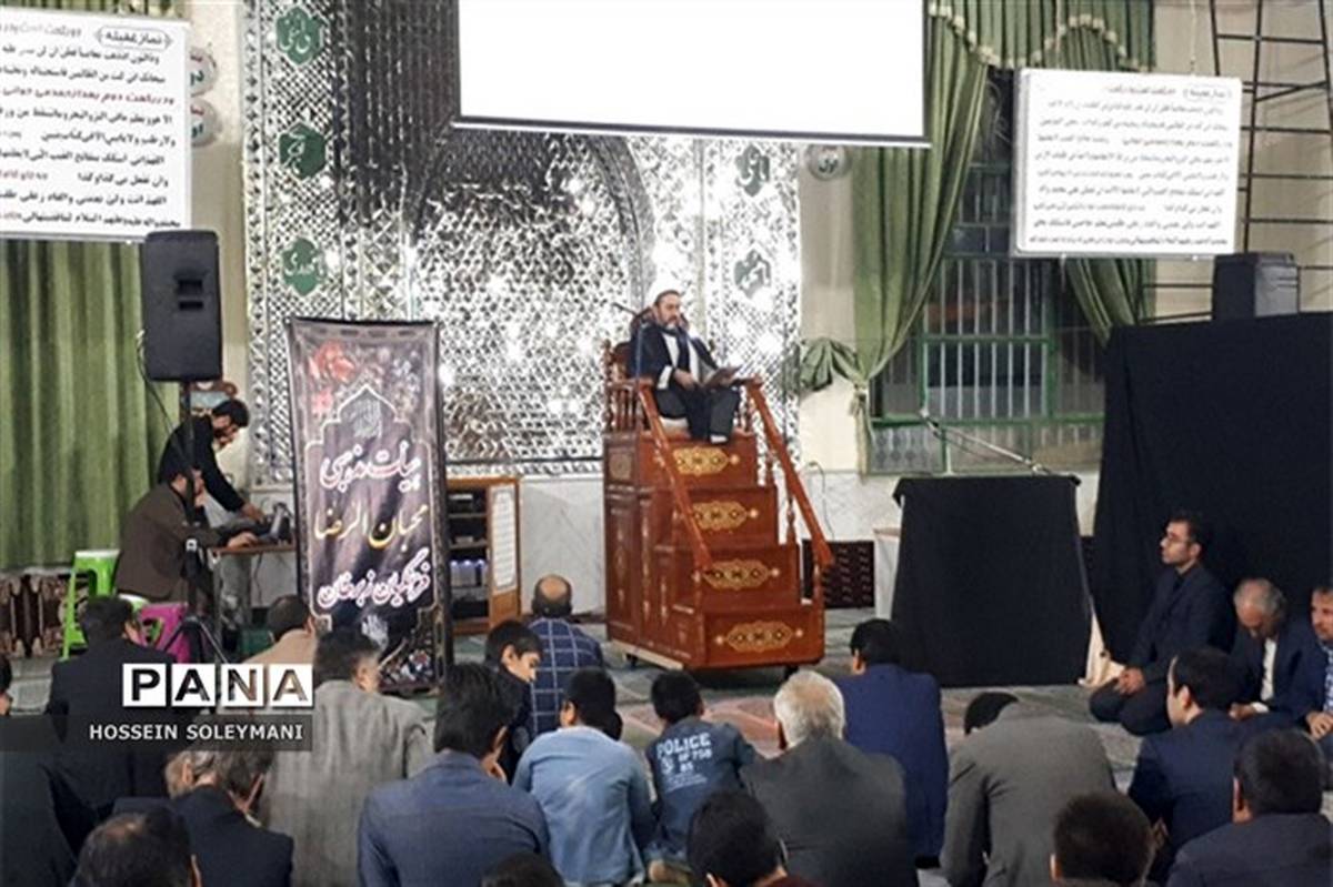 هیأت مذهبی فرهنگیان زبرخان در اربعین حسینی به سوگ نشستند