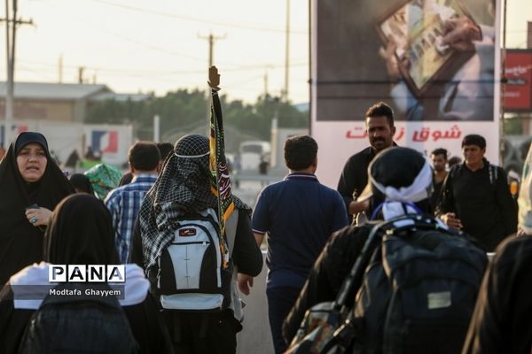 عبور زائران اربعین حسینی از مرز بین المللی شلمچه