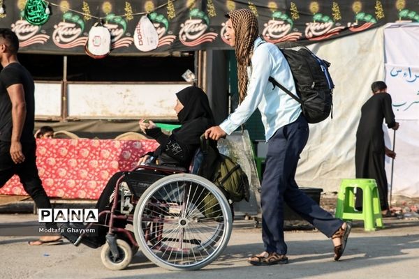 عبور زائران اربعین حسینی از مرز بین المللی شلمچه