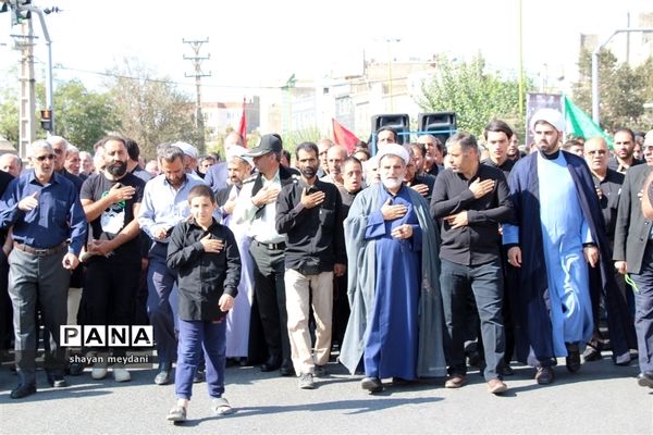 راهپیمایی عاشقان اربعین حسینی درشهر قدس