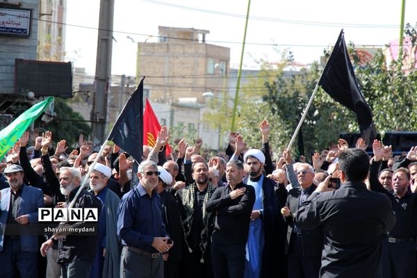 راهپیمایی عاشقان اربعین حسینی درشهر قدس