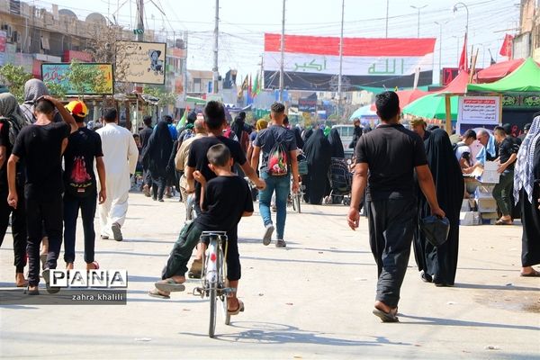 خدمت رسانی به زائران کربلا