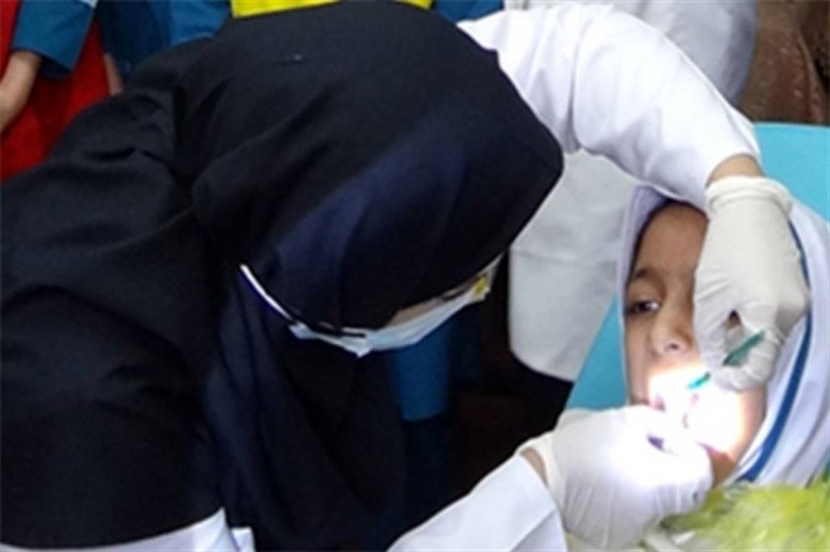 غربالگری معاینات دهان و دندان دانش‌آموزان در مدارس استثنایی شهر بوشهر انجام شد