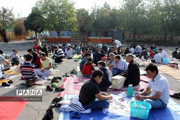 مراسم متمرکز قطبی گرامیداشت هفته پیوند و روز ملی خانواده در اسلامشهر