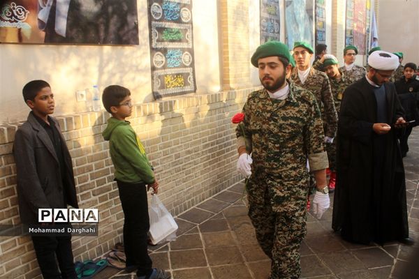 گردهمایی پایان ماه صفر بسیجیان دانش‌آموز در منزل امام خمینی  (ره)