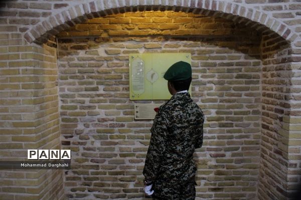 گردهمایی پایان ماه صفر بسیجیان دانش‌آموز در منزل امام خمینی  (ره)