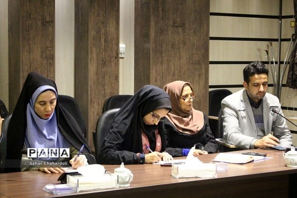 نشست خبری بیست و چهارمین جشنواره قرآن و عترت وزارت بهداشت در همدان