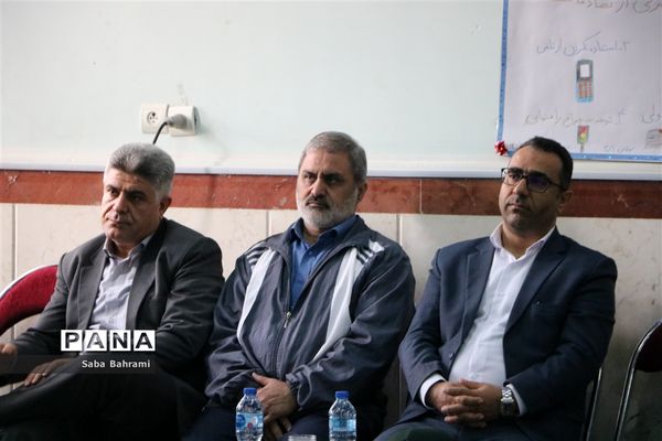 مراسم گرامیداشت هفته پدافند غیر عامل و اجرای مانور اطفاء حریق و خروج اضطراری
