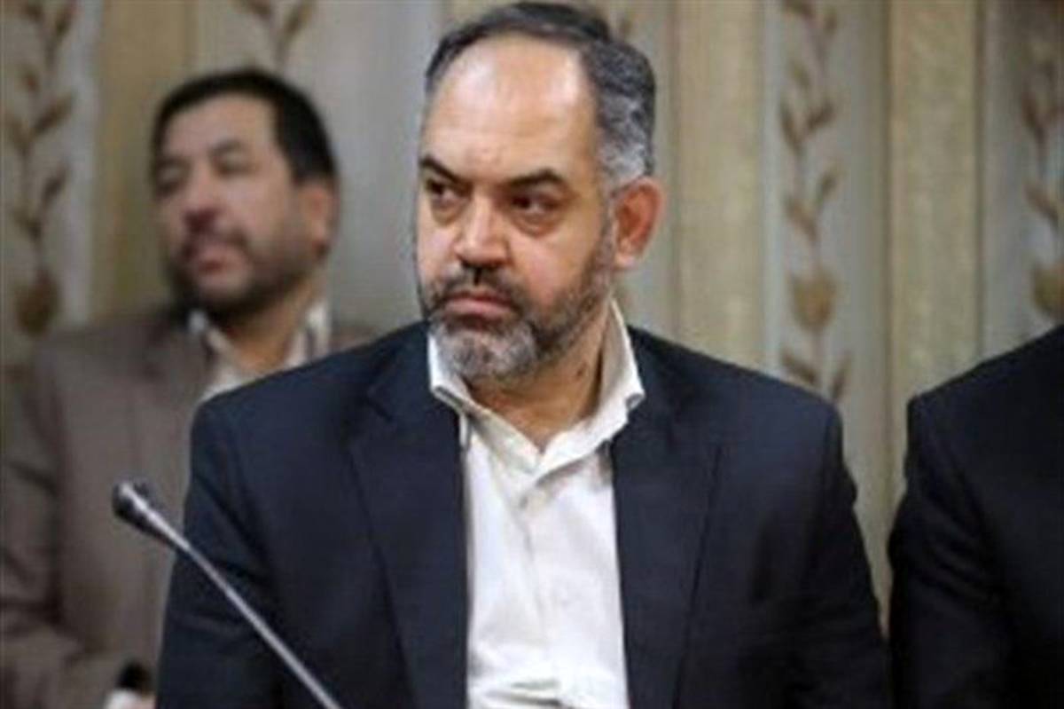 با قطع درختان به شدت برخورد میشود