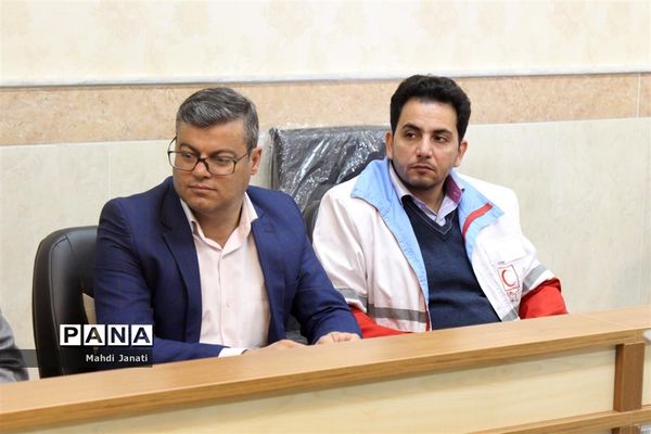جلسه کارگروه برگزاری مانور زلزله استان قم