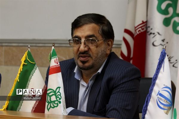 جلسه کارگروه برگزاری مانور زلزله استان قم