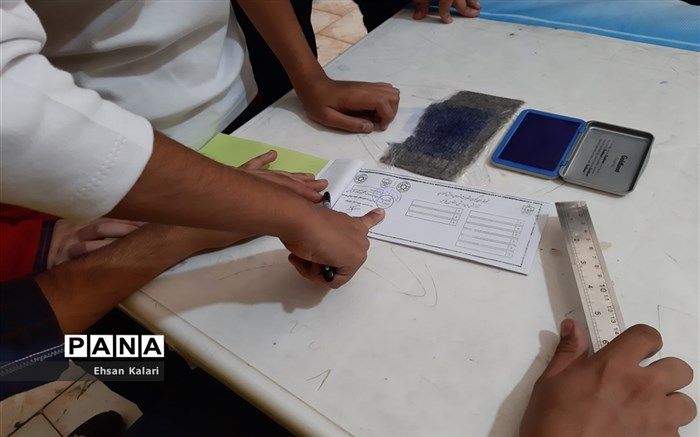 برگزاری انتخابات شورای دانش‌آموزی در 5 هزار و 880 مدرسه در فارس