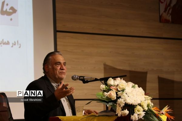 همایش استانی هفته پیوند اولیا و مربیان در مشهد