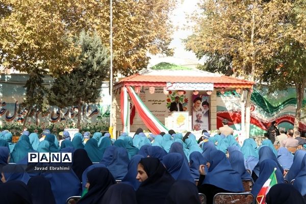 آیین نمادین بیست و دومین دوره انتخابات شوراهای دانش‌آموزی خراسان رضوی