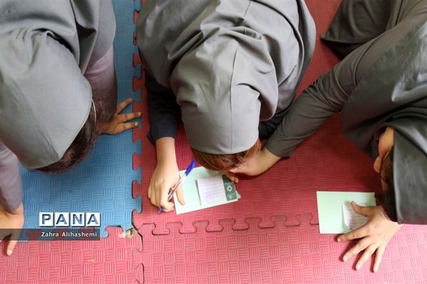 بیست و دومین دوره انتخابات شورای دانش‌آموزی در مدرسه دخترانه استثنایی نابینایان نرجس
