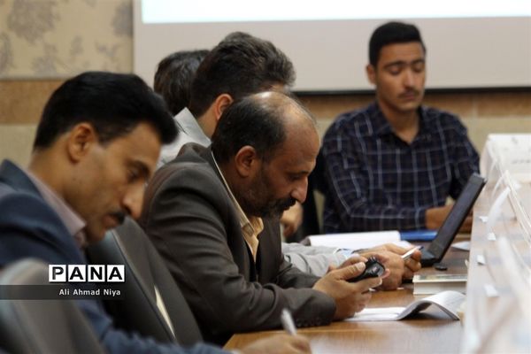 بازدید مسئولان سازمان دانش‌آموزی از استان قم