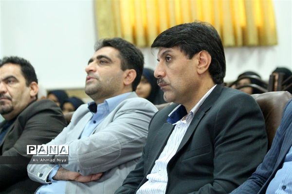بازدید مسئولان سازمان دانش‌آموزی از استان قم