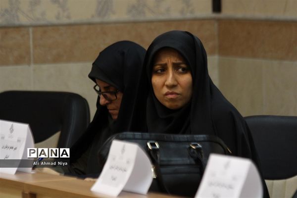 بازدید مسئولان سازمان دانش‌آموزی از استان قم