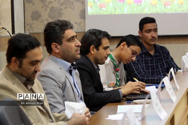 بازدید مسئولان سازمان دانش‌آموزی از استان قم