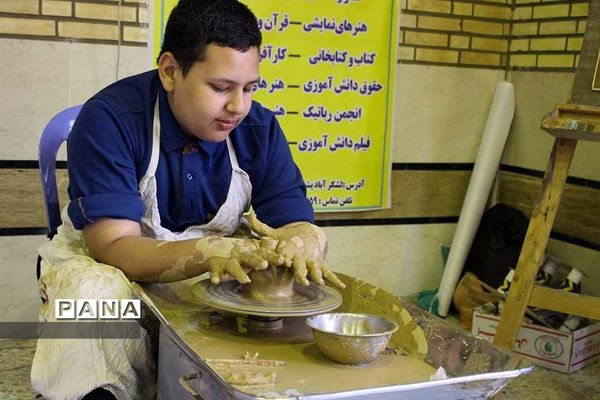 افتتاح نمایشگاه دستاوردهای کانون‌های فرهنگی تربیتی استان خوزستان