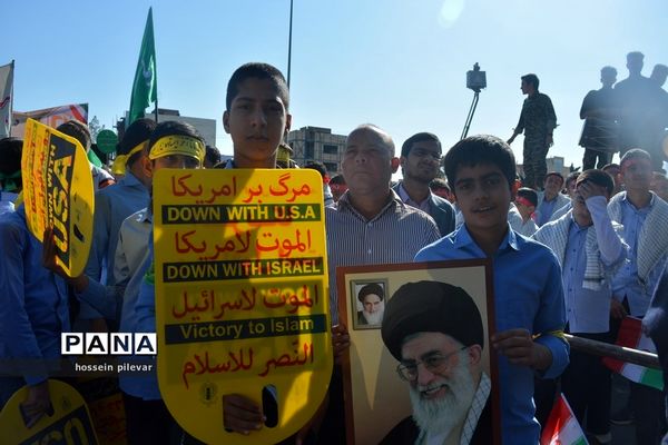 راهپیمایی روز ملی مبارزه با استکبار جهانی