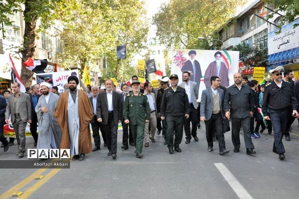 راهپیمایی روز 13 آبان در مرکز مازندران