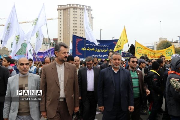 راهپیمایی یوم الله  13 آبان در مشهد