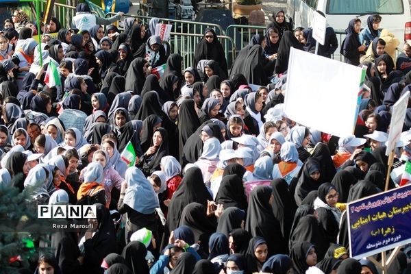 راهپیمایی 13 آبان  در ارومیه