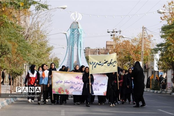 برگزاری راهپیمایی روز 13 آبان در شهرستان تایباد