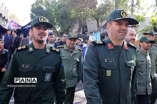 راهپیمایی 13 آبان