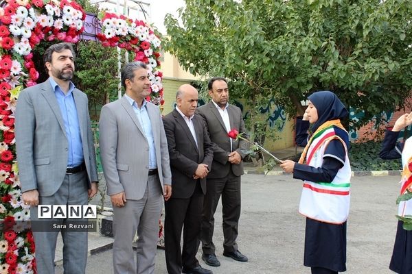 نواخته شدن زنگ استکبار ستیزی در شهرستان اسلامشهر