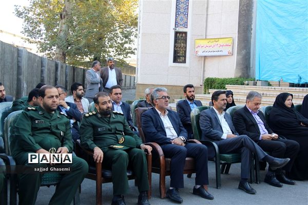 فریاد استکبار ستیزی دانش آموزان گلستانی در راهپیمایی 13 آبان