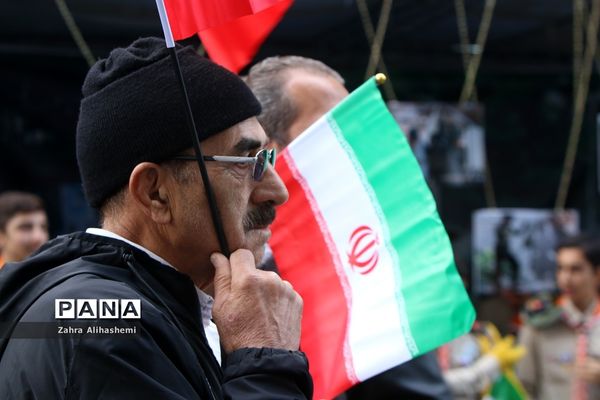 راهپیمایی ۱۳ آبان