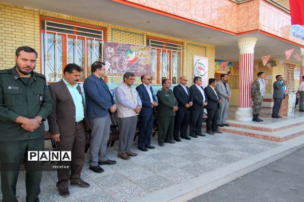 صبحگاه مشترک واحدهای بسیج دانش‌آموزی منطقه درودزن