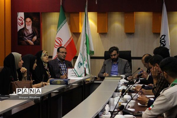 نشست مجامع مربیان و اعضاء سازمان دانش‌آموزی شهرستان‌های استان تهران