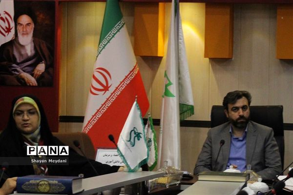 نشست مجامع مربیان و اعضاء سازمان دانش‌آموزی شهرستان‌های استان تهران