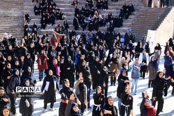 پویش ملی «ارتقای نشاط و سلامت زنان با ورزش»