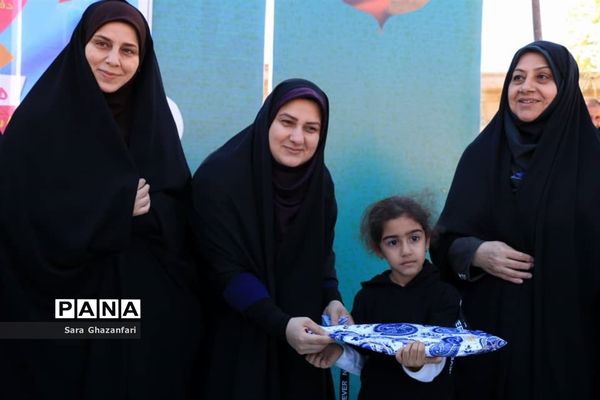 پویش ملی «ارتقای نشاط و سلامت زنان با ورزش»