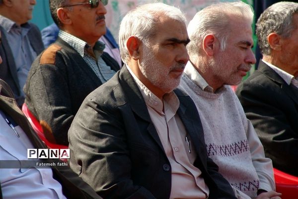 آئین کلنگ زنی ساخت مدرسه ۱۲ کلاسه در روستای علی آباد قاجار چهاردانگه