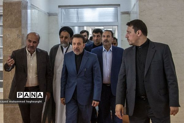 سفر رئیس دفتر رئیس جمهور و وزیر اطلاعات به لامرد فارس
