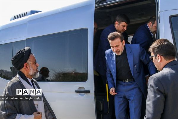 سفر رئیس دفتر رئیس جمهور و وزیر اطلاعات به لامرد فارس