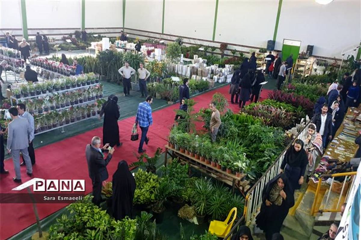 چهارمین نمایشگاه گل و گیاه در محمودآباد گشایش یافت
