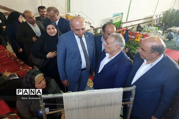 چهارمین نمایشگاه گل و گیاه زینتی محمودآباد